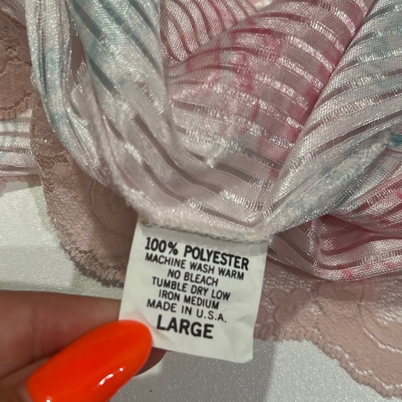 Vintage Floral Robe - Picture 7 of 7